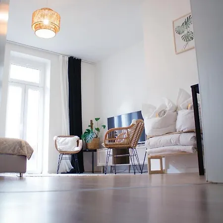 Boho Traum Fur 4 Inkl Balkon Und Parkplatz Leipzig